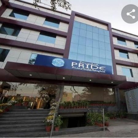 Hotel Pitrashish Pride Igi Intl Airport Delhi Exteriér fotografie