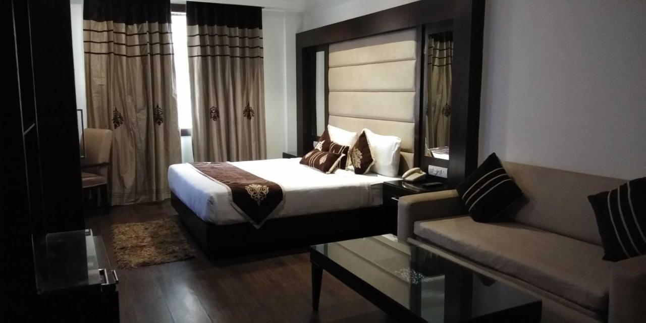 Hotel Pitrashish Pride Igi Intl Airport Delhi Exteriér fotografie