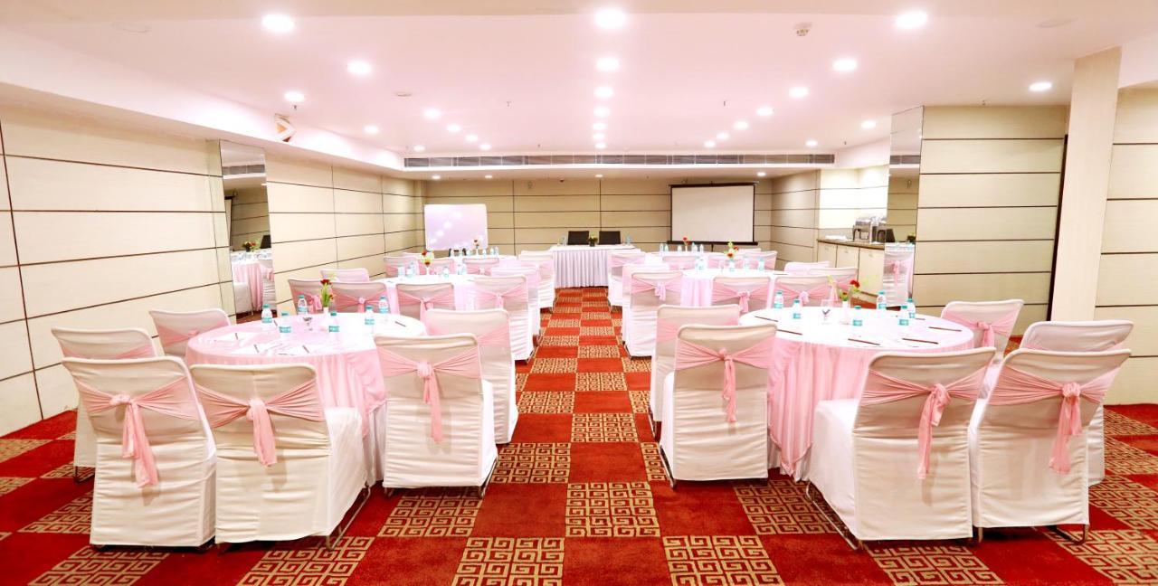 Hotel Pitrashish Pride Igi Intl Airport Delhi Exteriér fotografie