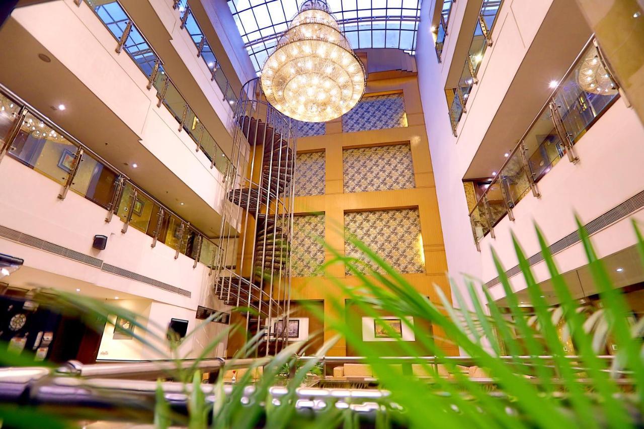 Hotel Pitrashish Pride Igi Intl Airport Delhi Exteriér fotografie