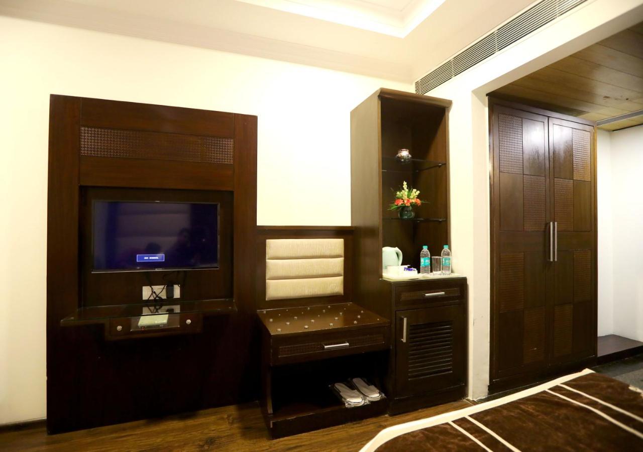 Hotel Pitrashish Pride Igi Intl Airport Delhi Exteriér fotografie