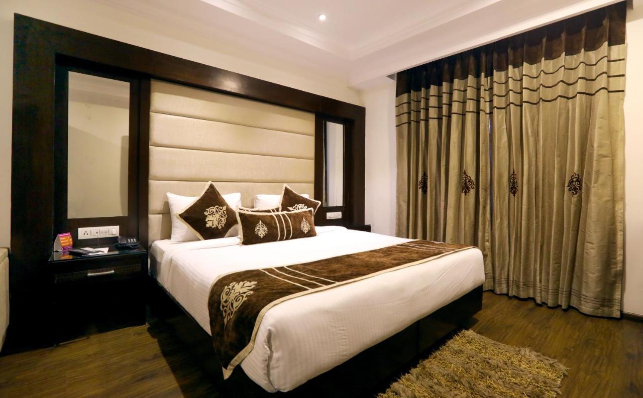 Hotel Pitrashish Pride Igi Intl Airport Delhi Exteriér fotografie
