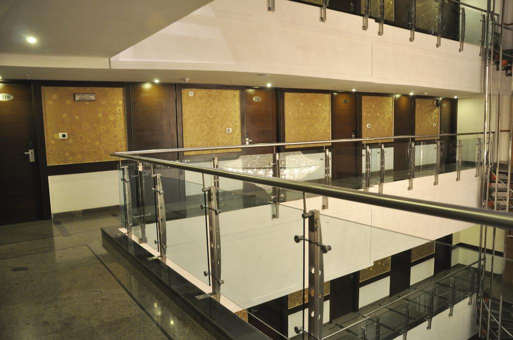Hotel Pitrashish Pride Igi Intl Airport Delhi Exteriér fotografie